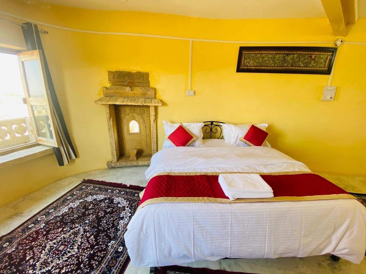 Hostel Desert Home Stay Джайсалмер Экстерьер фото